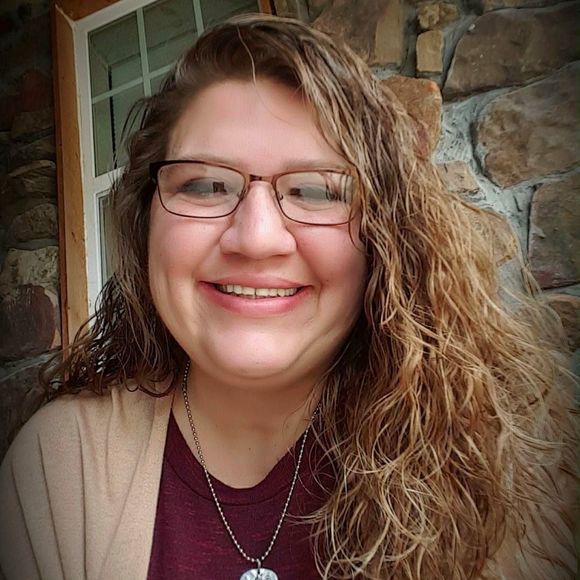 Meet your Posher, Monica - Picture 1 of 1